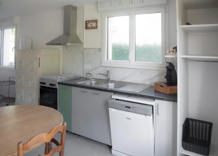 Mary And Frank Manvieux